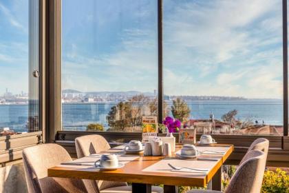 Amiral Palace Hotel Boutique Class - image 1