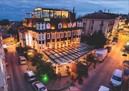 Amiral Palace Hotel Boutique Class - image 2