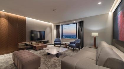 Hilton Istanbul Maslak - image 15