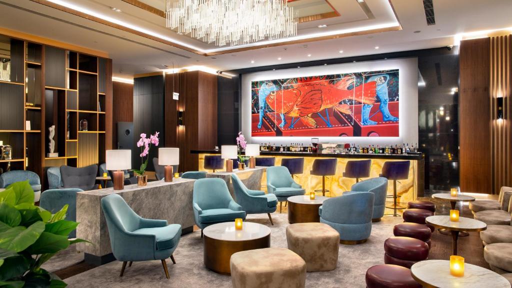 Hilton Istanbul Maslak - image 3
