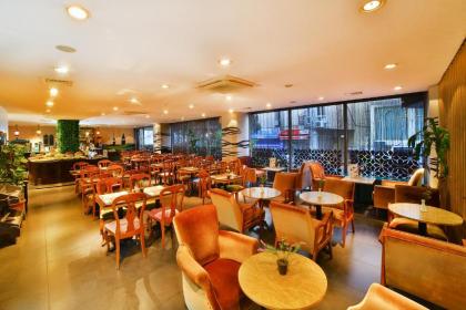 All Seasons Hotel - image 15