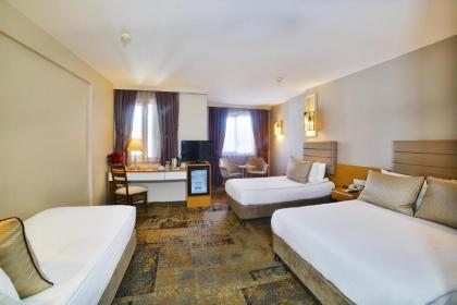 All Seasons Hotel - image 18