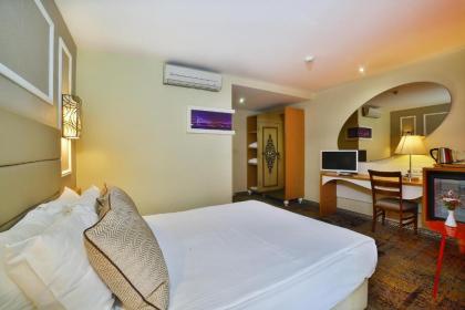 All Seasons Hotel - image 6