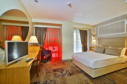 All Seasons Hotel - image 7