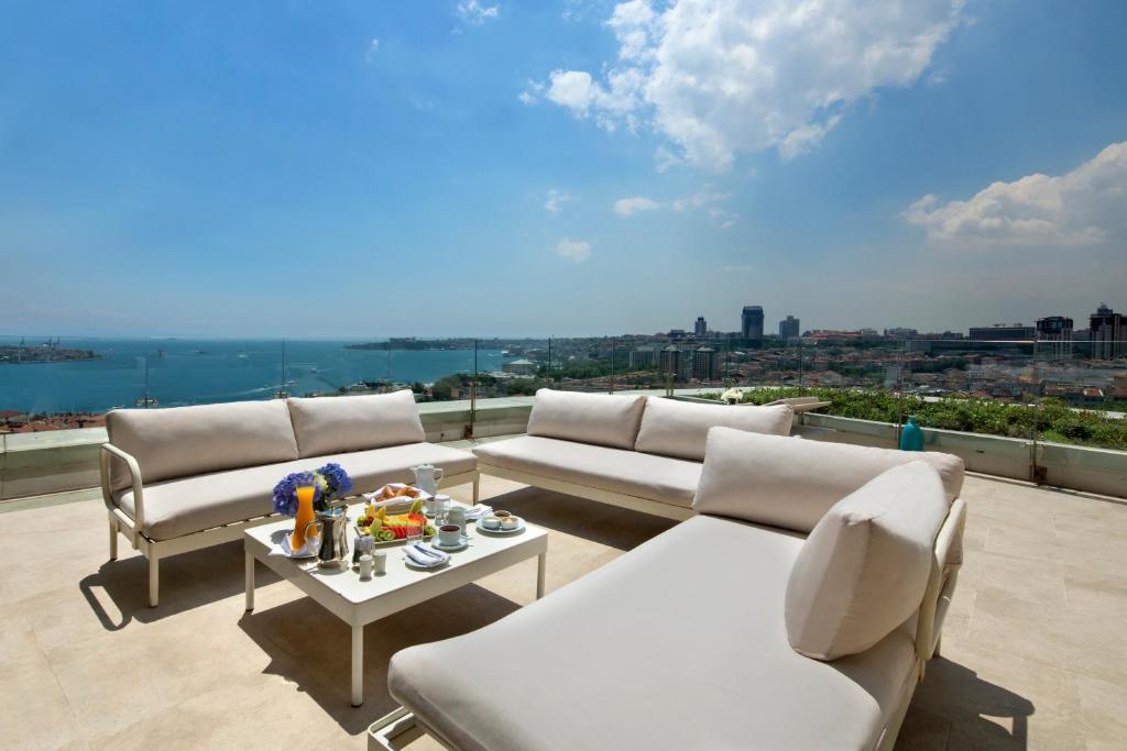 Conrad By Hilton Istanbul Bosphorus - image 3