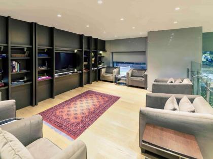 Mövenpick Hotel Istanbul Bosphorus - image 11