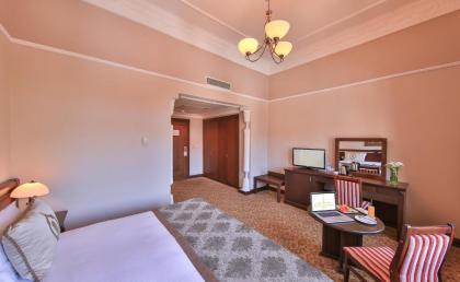 Legacy Ottoman Hotel - image 9