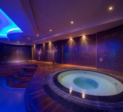 Titanic Business Kartal - image 20