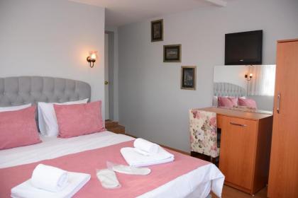 Lamp Hotel - image 10