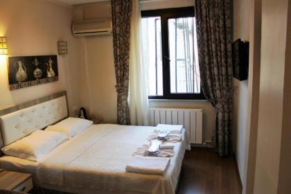 Ararat Hotel - image 9