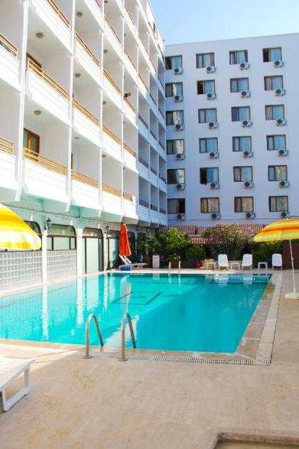 Ramada Plaza by Wyndham Istanbul Sultanahmet - image 1