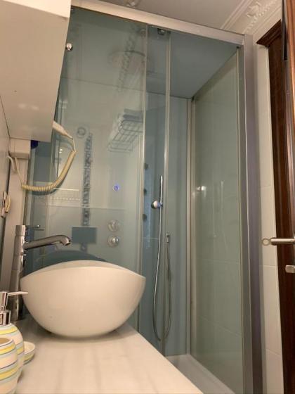 Ada Hotel Istanbul - image 10