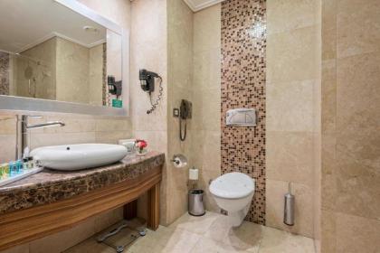 Holiday Inn Sisli - image 18