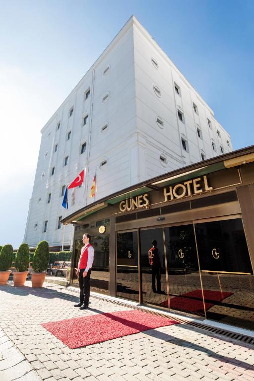 Güneş Hotel Merter - main image