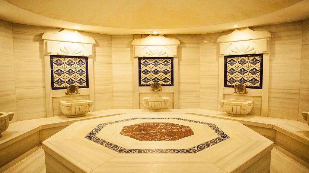 Bilek Istanbul Hotel - image 7