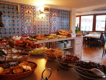 Aldem Hotel - image 4