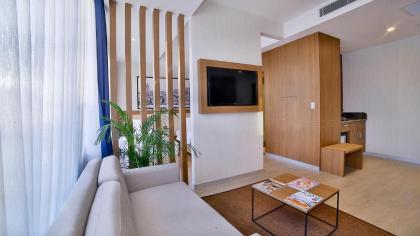 Ramada by Wyndham Istanbul Old City - image 5