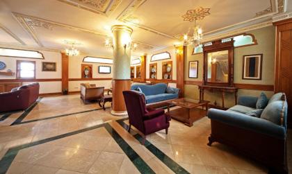 Azade Hotel Istanbul - image 16