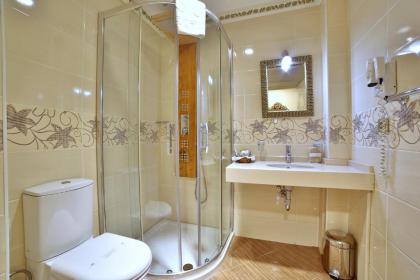 White House Hotel Istanbul - image 2