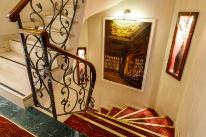 Hotel Amira - image 9