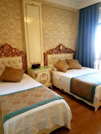 Best Town Hotel - image 1