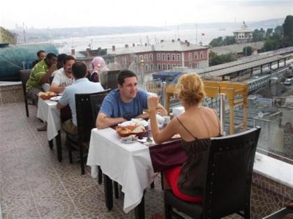 Hurriyet Hotel - image 9