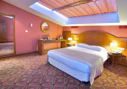 Tilia Hotel - image 19