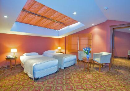 Tilia Hotel - image 20