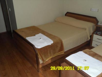 Paradise Hotel - image 2