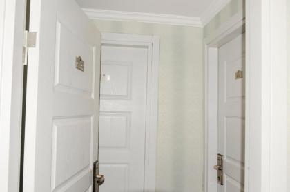 Star City Hotel - image 13