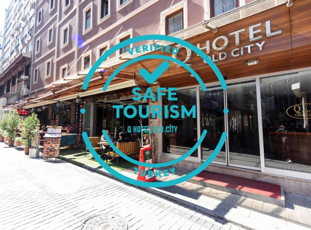 Q Inn Hotel Old City - main image