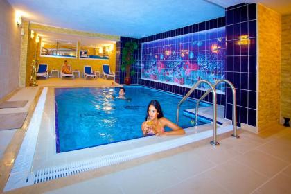 Grand Unal Hotel - image 15