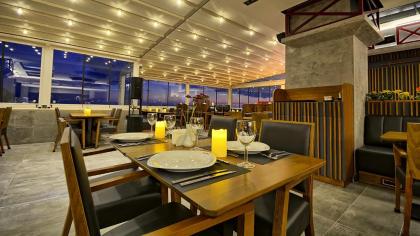 Samir Deluxe Hotel - image 10