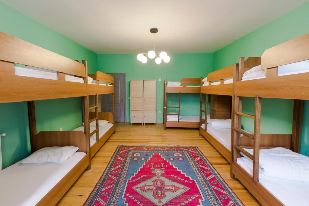 Cheers Hostel - image 4