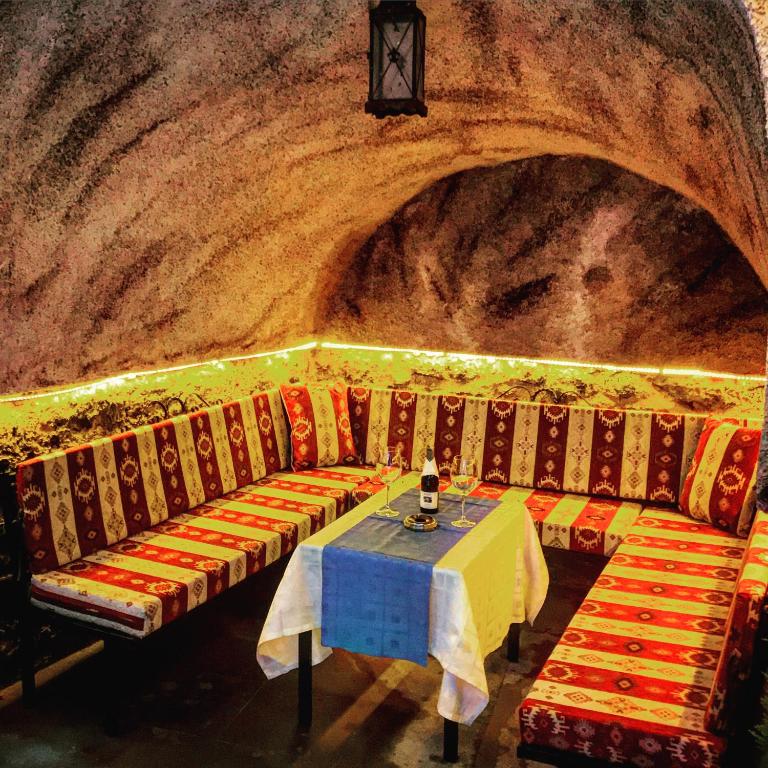 Hotel Novano - image 5