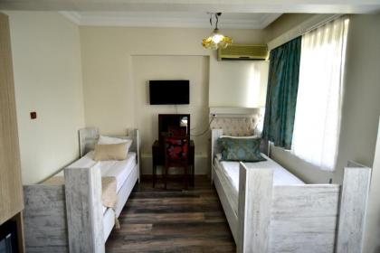 Han Hotel - image 4