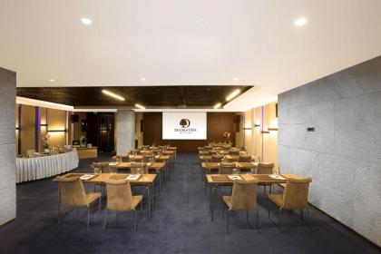 DoubleTree By Hilton Istanbul - Old Town - image 19