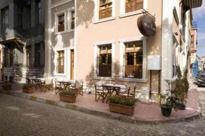 Sultan House - image 18