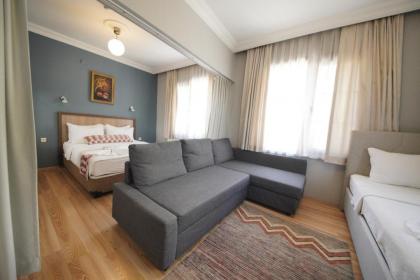 Topkapi Apartments - image 16
