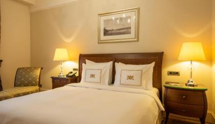 Pera Palace Hotel - image 2