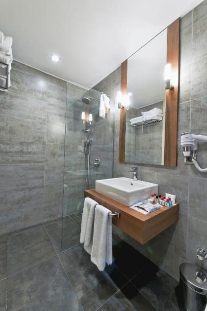 Senator Hotel Taksim - image 9
