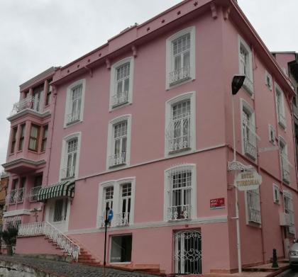 Turkoman Hotel - image 1