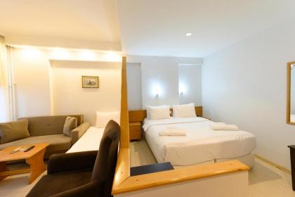 Entes Apart - image 14