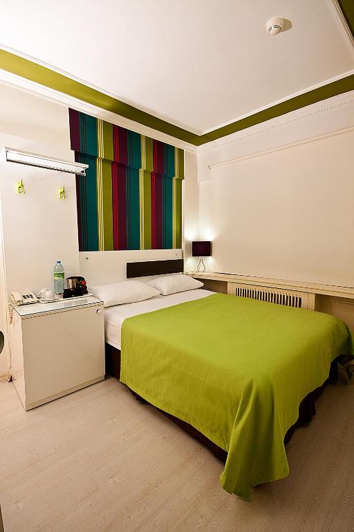 Viva Deluxe Hotel - image 2