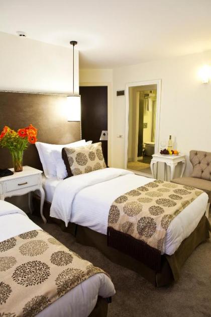 Taximtown Hotel - image 16