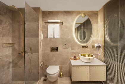 Sura Design Hotel & Suites - image 5