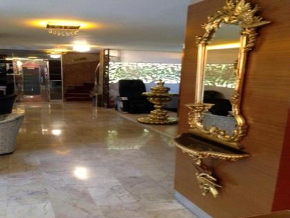 Maya Hotel - image 10