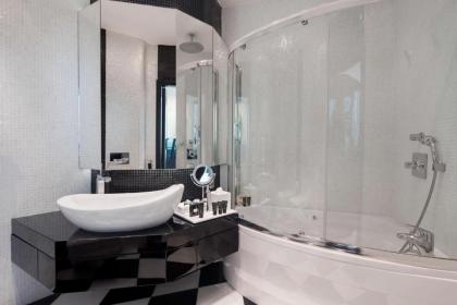 Hyatt Centric Levent Istanbul - image 18