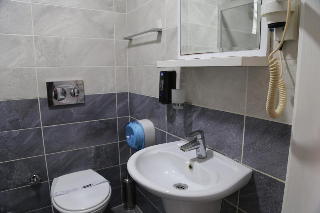 Emirtimes Hotel Kadıköy - image 4