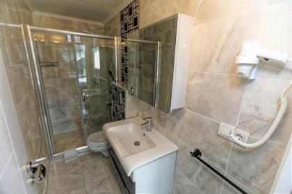 Romantic Mansion - image 17